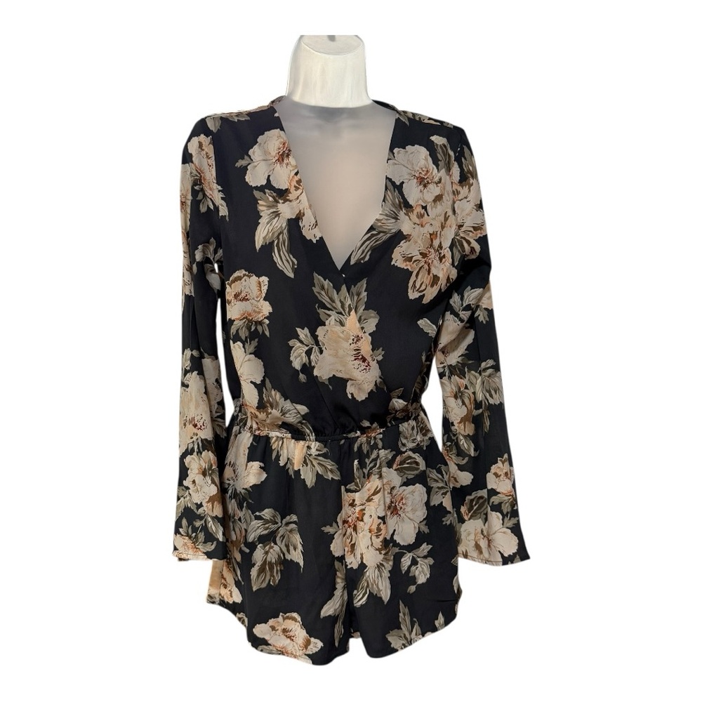 Lulus Floral Romper Womens Small Black Excellent Long Bell Sleeve V-Neck Boho